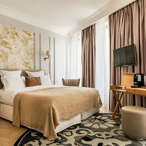 4* Hotel Maison Pigalle